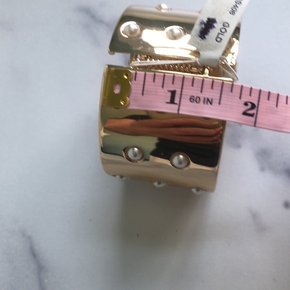 Aqua by Bloomingdales Gold Tone Wide Cuff Bracelet With Pearl Accents NWT - Picture 5 of 6